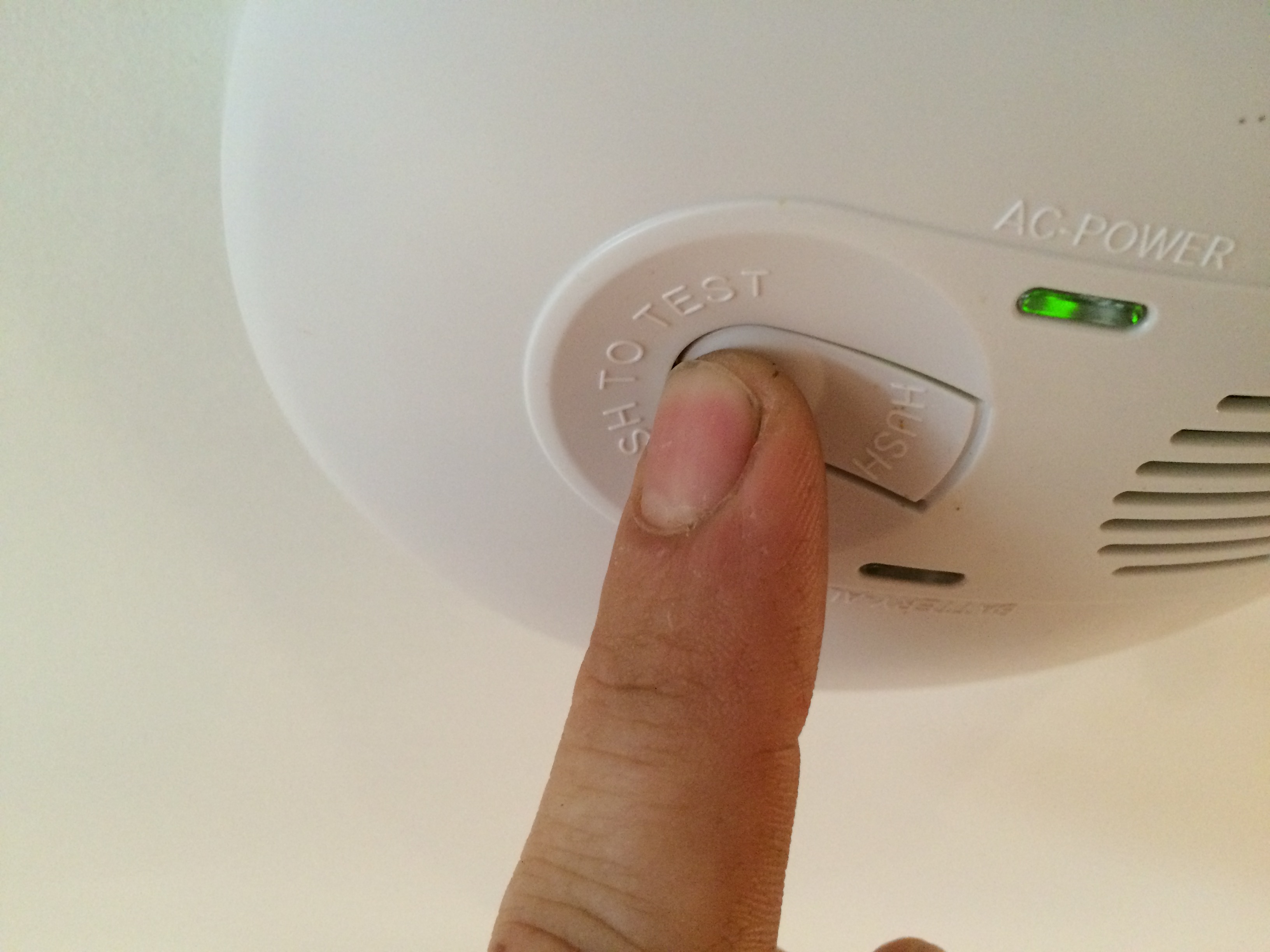 10 Smoke Detector Alarm Tips